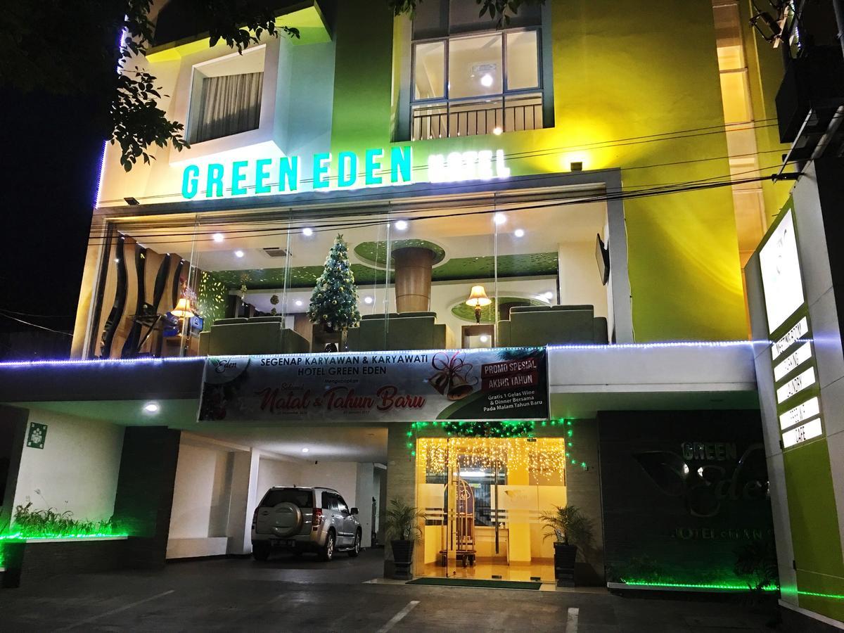 Green Eden Hotel Manado Exterior photo